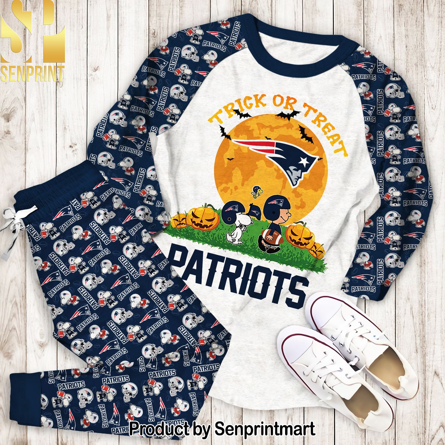 NFL New England Patriots Trick or Treat Peanuts All Over Printed Unisex Pajamas Set