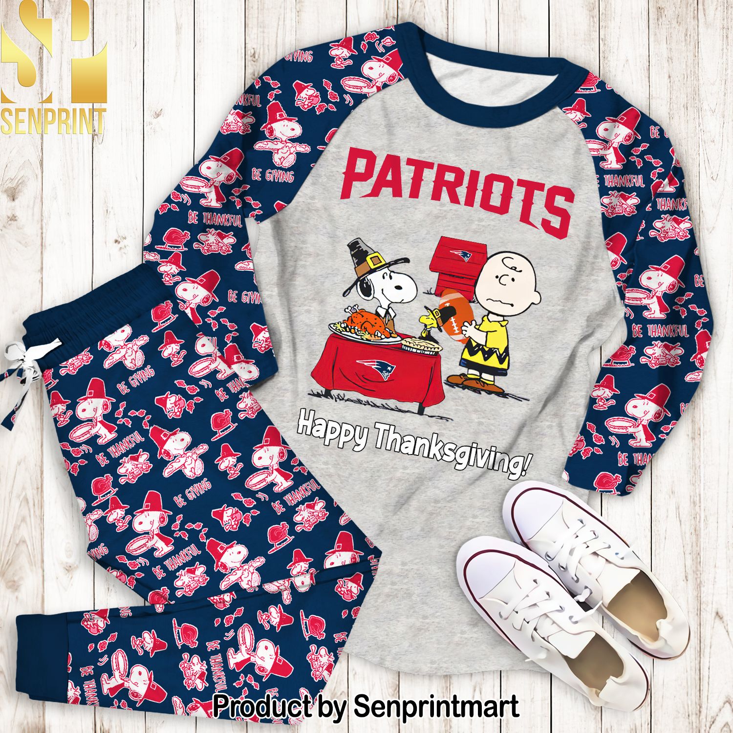 Peanuts New England Patriots Football Happy Thanksgiving Full Print Classic Pajamas Set