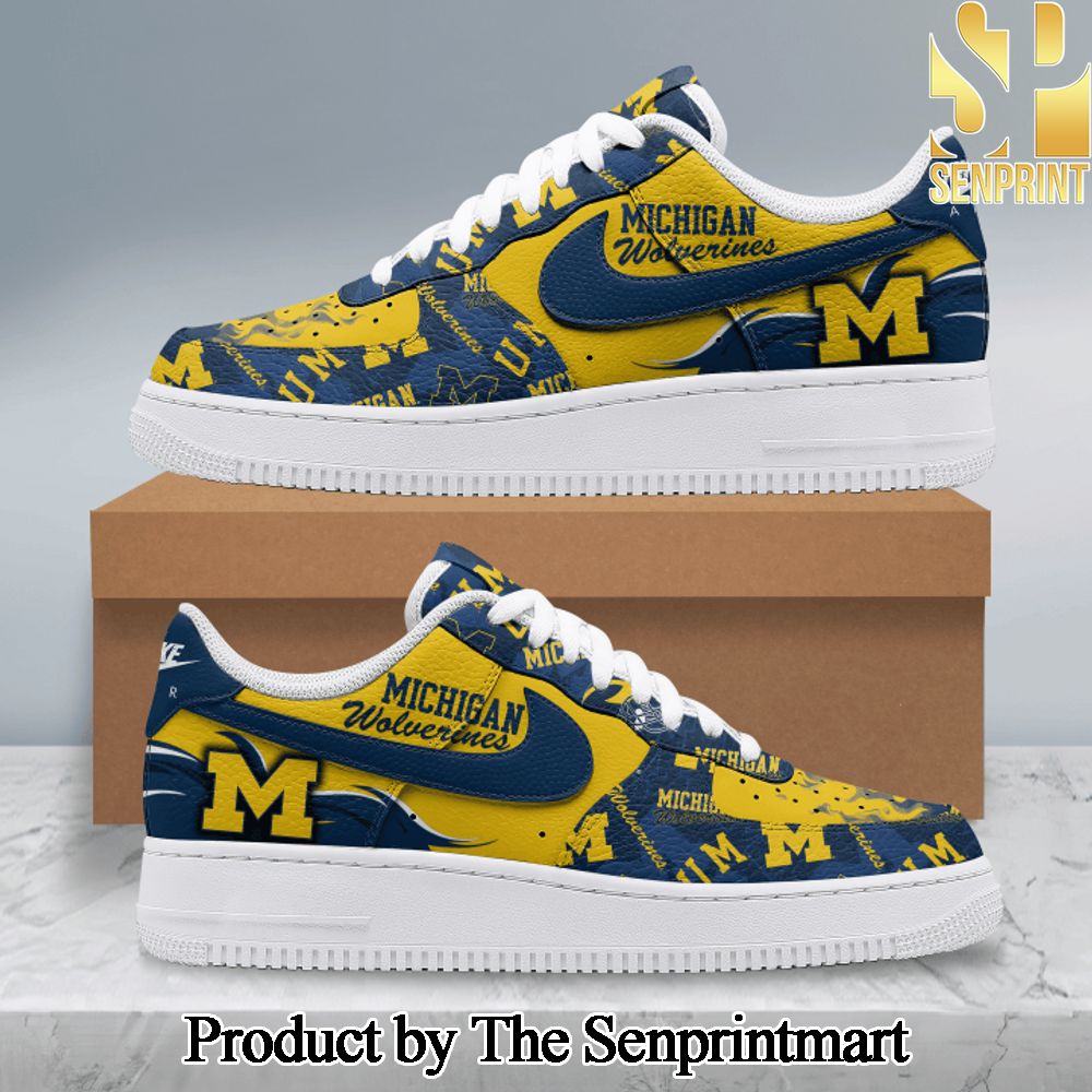 Michigan Wolverines Personalized Sneakers Shoes Gifts For Fans SEN2441