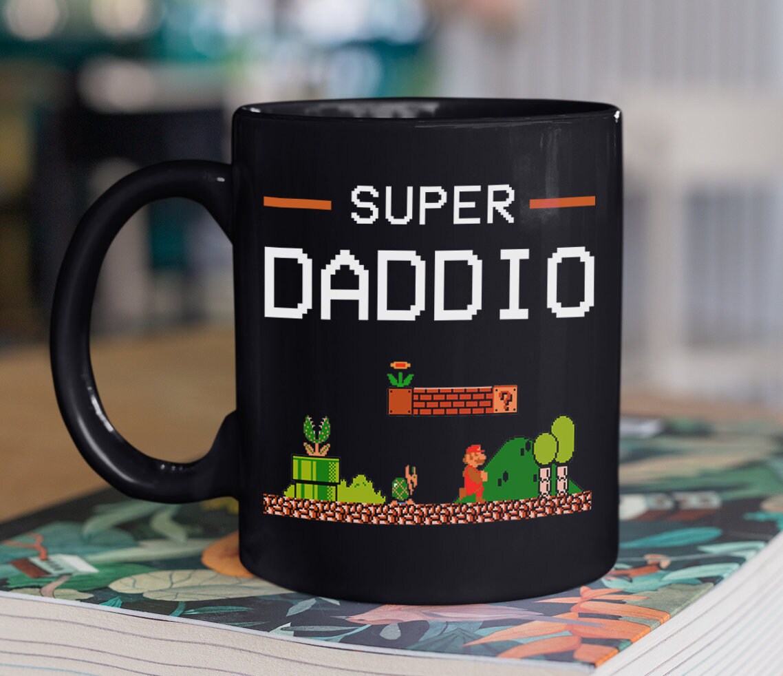 Super Daddio Parody Classic Retro Vintage Mug, Funny Father’s Day Gift for Video Gamer Gaming Dad, Personalized Ceramic Coffee Tea Cup