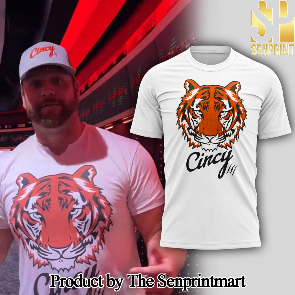 Cincinnati Bengals Football Team Shirt Designed by the master himself Hollis Strunk SEN3000