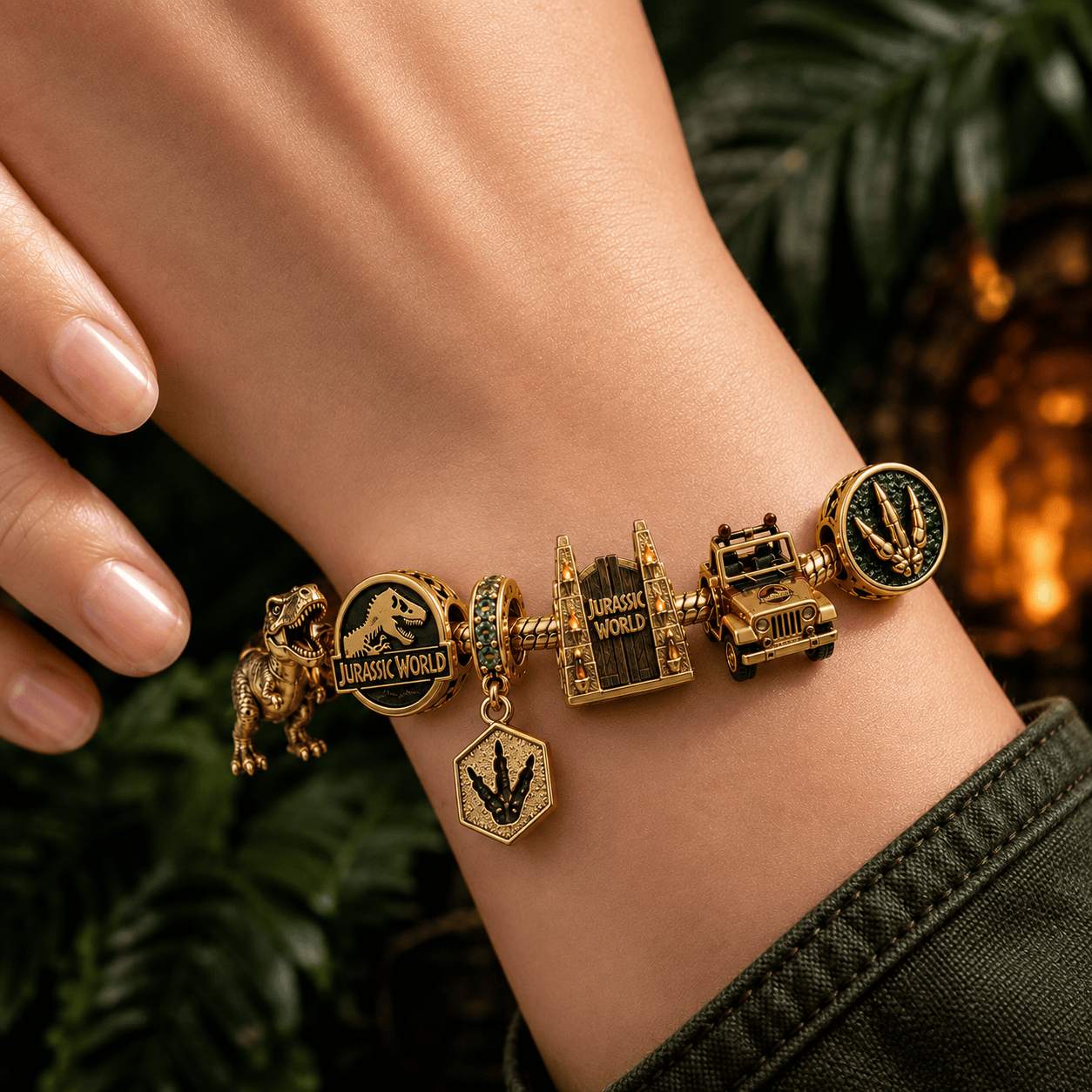 Jurassic World Gold Plated Dinosaur T-Rex Movie Fandom Charm Bracelet Set Jurassic World Gold Plated Dinosaur T-Rex Movie Fandom Charm Bracelet Set